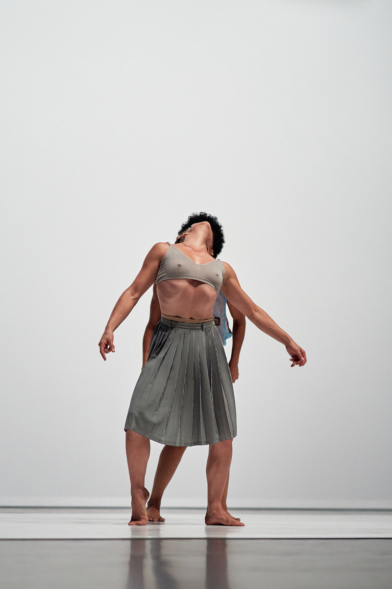 Fondation Giacometti -  Performance "The leg lines"