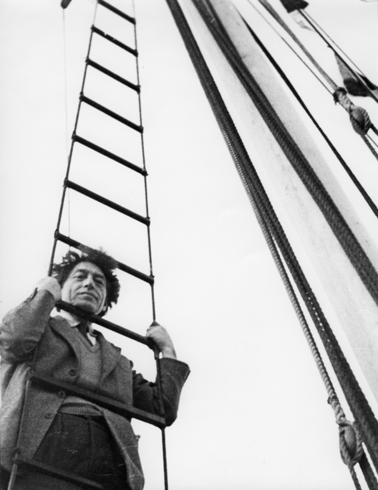 Fondation Giacometti -  Anonyme, Alberto Giacometti, sur le bateau de Frank Mc Ewen, année 1950 2003-1484