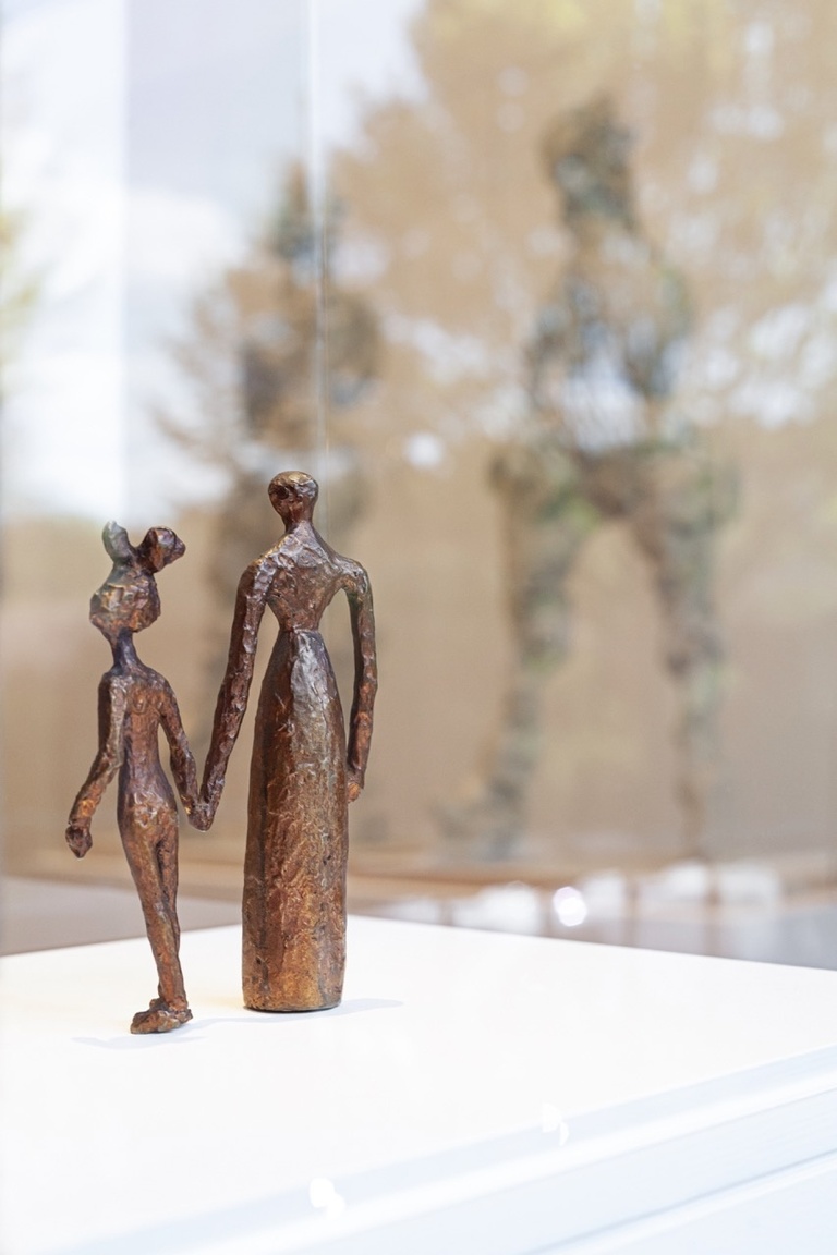 Fondation Giacometti -  Vue d’exposition « ASensitiv Giacometti / Warren », Institut Giacometti, Paris 2023 © Fondation Giacometti